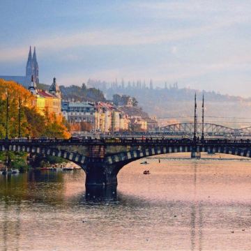 布拉格中文地陪一日游【行程可调】