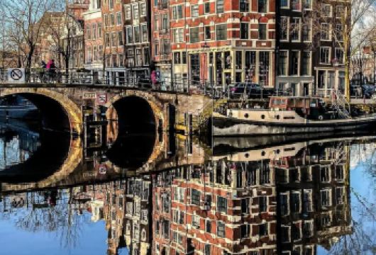 荷兰阿姆斯特丹-鹿特丹-海牙-环线私家包车行-中文【精选热门景点，高效游玩不走回头路，深度了解文化内涵，贴心服务保障，轻松享受旅程，性价比超高的旅行。】