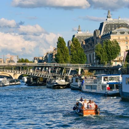 【私人定制行程+上门接送+中文司导】法国巴黎包车一日游！