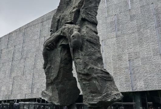 侵华日军南京大屠杀遇难同胞纪念馆深度陪同讲解(多套餐可选）【[大咖讲师]沉浸式体验那段历史，文化讲师带队，不要走马观花】