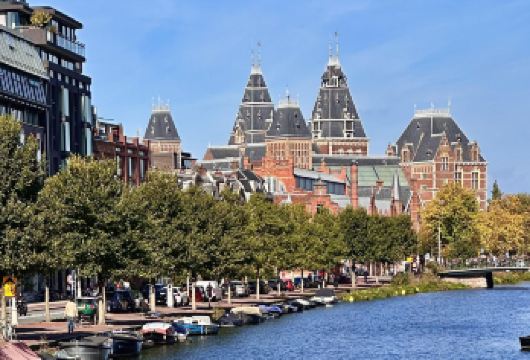 荷兰阿姆斯特丹王宫+运河+阿姆斯特丹博物馆包车一日游【市区上门接送，无隐藏消费】
