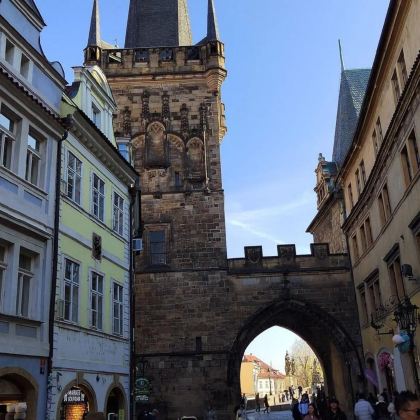 捷克布拉格-布拉格老城-黄金巷-火药塔-全境包车-私享行