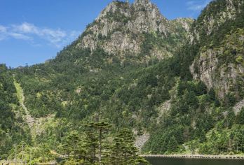 螺髻山小包团纯玩1日游（2-8人小包团++上门接送）【西昌市区上门接送，方便省心】