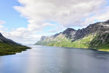 挪威特罗姆瑟-塞尼亚岛+索玛若伊-一日游【包车-跟团询客服】【中文专车出行，景点灵活调整，打卡经典，游玩自己定义，无需等待，专属贴心服务，尽享惬意旅程】