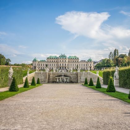 奥地利维也纳-市区景点全覆盖-美泉宫-美景宫｜包车专线