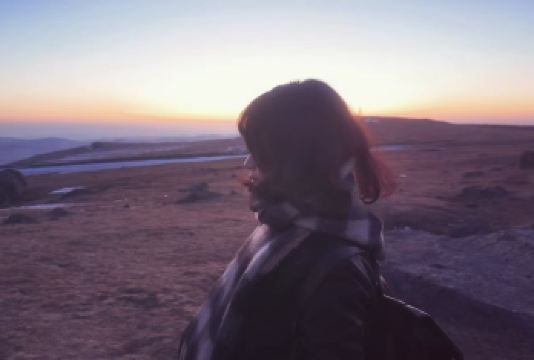 【春季2-6人团】敕勒川草原+红石崖日落一日游【[服务保障]感受蒙元文化、高山云上草原、观赏日落、让您一次玩个够】