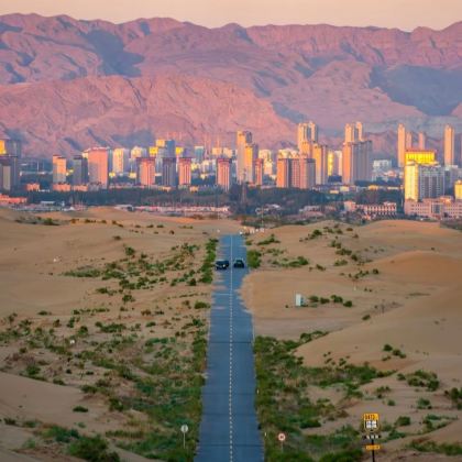 银川乌海拉僧庙乌海湖一日游