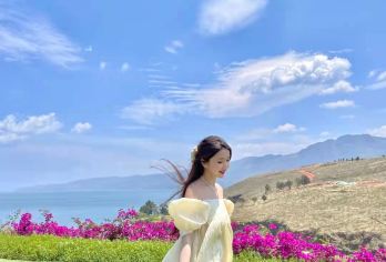 云南抚仙湖+夫妻树一日游/好评纯玩/含游船抚仙湖奇景寻踪之旅【游览抚仙湖+笔架山~沐浴阳光沙滩！】