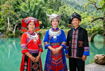 荔波小七孔一日游【2-8人/含门+观光车/市区酒店免费接送】【地球腰带上的绿宝石——荔波小七孔】