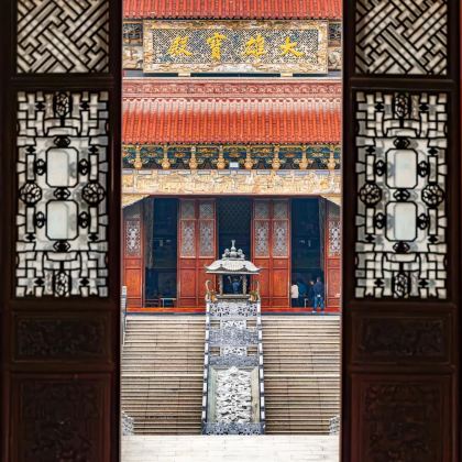 河南驻马店宿鸭湖+南海禅寺+金顶山一日游-可英文服务