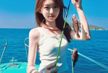 1人起随到走深圳大鹏豪华游艇海钓9小时+含鱼竿鱼饵船长指导【1、深圳大鹏南澳百万级豪华游艇海钓9小时+一价全含鱼竿鱼饵船长指导停车美拍快艇观光往返】