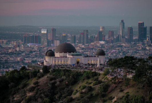 美国洛杉矶格里菲斯天文台+星光大道+比弗利山庄+圣莫尼卡海滩【定制多日[中文专车-舒适纯净可]】