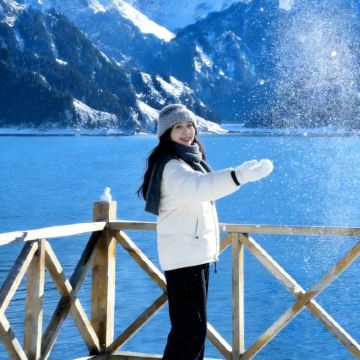 新疆天山天池一日游【小车拼团赠无人机航拍+含区间门票+纯玩】