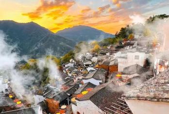 婺源篁岭+李坑景区一日游【上门接送|独立包车游|景德镇往返】【[丰富玩乐]打造景德镇优享私家团，真纯玩无购物】