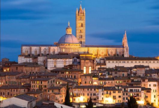 托斯卡纳佛罗伦萨中文2-8人小车团一日游皮恩扎奥尔恰谷皮恩扎【2-8人小团天天发】