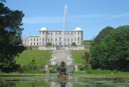 都柏林市区 + 威克洛山脉国家公园一日包车深度游（行程可调）【城市文化 + 湖区自然风光 + 古修道院】