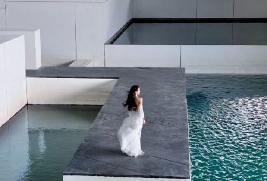 迪拜市区-经典网红景点打卡-可阿联酋/阿布扎比周边包车-精选【包车一日游，解锁旅行新方式！独立车辆配备经验丰富的老司机，为您量身打造专属行程。】