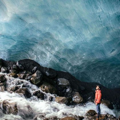 冰岛斯卡夫塔山冰川国家公园半日游