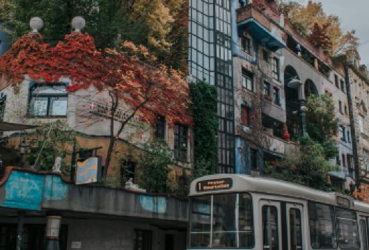 维也纳--美泉宫+霍夫堡宫+艺术史博物馆/圣斯蒂芬大教堂【[定制包车游]专享中文司机独立包车，市区范围酒店上门接送，行程路线天数可根据个人需求调整。】