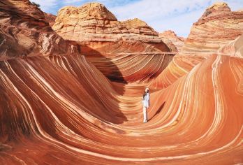 美国拉斯维加斯往返火焰谷+红岩峡谷-包车-精选【专属客服和本地中文司机，一家一团包车】