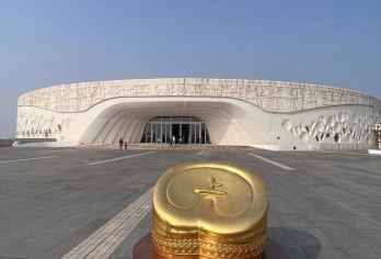 海昏侯博物馆+墓园【3小时深度讲解 金牌导游15人小团耳机】【[金牌说讲师团]行业资深讲师和金牌导游，只做深度讲解，保证讲解质量！】