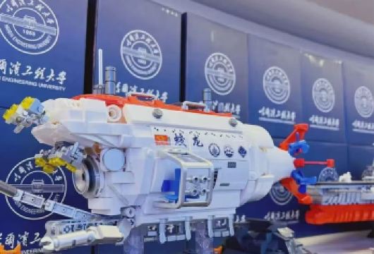 哈工大（博物馆+航天馆）+哈工程国防双子一日游【15人小团】【[品质保障]优选商品，品质拒绝购物 [深度参观]精讲深度参观景区，拒绝走马观花行程】