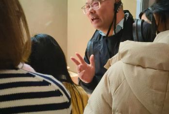 趣说家 【10/15人小团】南京博物院2小时专业讲解+耳麦【[双馆讲解+高清耳麦]历史+特展馆双馆讲解】