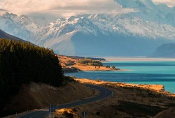 皇后镇-卡瓦劳-水果小镇-三文鱼农场-普卡基湖-库克山一日游【中文司导服务。】