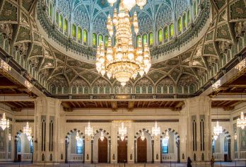 阿曼马斯喀特滨海古城一日游【中文服务|酒店接送】【全程专业中文导游讲解，深入体验阿曼马斯喀特白色之城的独特魅力】