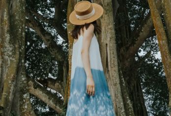 西双版纳独树成林景区+中缅边境公园+极边第一村龙利景区一日游【[精华景点]极边第一村龙利村、独树成林、国门拍照留念】