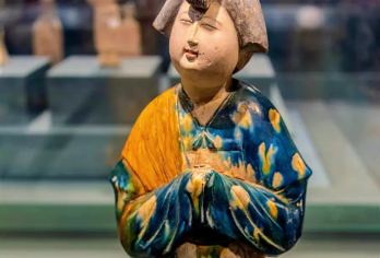 洛阳博物馆一日游【代约门票+环球说“品牌讲解+有小团包团可选【“环球说”品牌讲解，洛阳博物馆优质服务团队，】