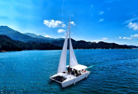 玉溪抚仙湖+禄充风景区+澄江广龙抚海湾包车一日游 三环内接送【品牌服务·随意组合·行程专属定制·独立用车含接送·体验式休闲游】