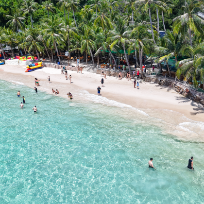 富国岛三岛快艇之旅（含浮潜与午餐）