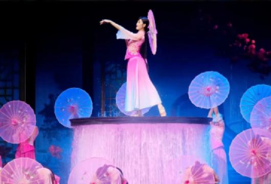 西樵山风景名胜区+广东千古情一日游【实景演出+广东5A景区】【[精选景点]锣鼓响，龙狮起，看英歌，迎新年，一生必看大型实景演出丨登广东四大名山西樵山寻古探胜】