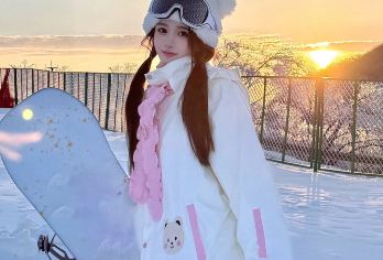 <雾凇赏雪>阿尔沟·羌人谷滑雪1日游【专业雪场·嗨耍玩雪】【[品质纯玩]纯玩无购物，保证纯净游玩景点】