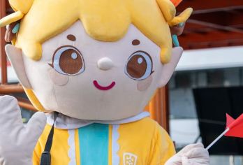 交运两坝一峡游船+三峡大坝+葛洲坝船闸【船去车回】含午餐【三峡游客中心/宜昌东站/均瑶国际广场均可接送，让您的出行更方便无忧，出游更随心；】