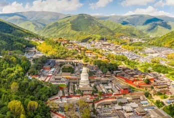 五台山一日游◆保定市区上下车◆天天发团【[精华景点]五爷庙/殊像寺/显通寺/罗睺寺/塔院寺等景点一网打尽！】