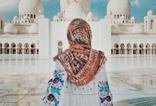 从迪拜出发:阿布扎比谢赫扎耶德大清真寺+总统府+卢浮宫一日游【初次探访阿联酋首都阿布达比，跟随司导探索当地热门景点，感受伊斯兰国度的神秘魅力！】