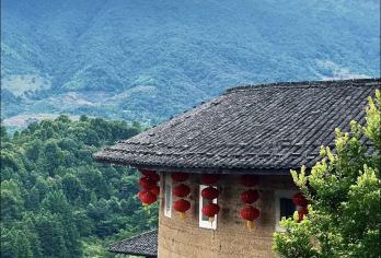 南靖田螺坑加钟鼓山索道包车一日游【私人定制包车服务，全程时间充足，轻松自由行线路，家人般的接待精致小团专属服务】