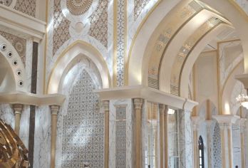 迪拜往返阿布扎比-谢赫扎伊德经典线路-阿联酋等周边包车-精选【包车一日游，解锁旅行新方式！独立车辆配备经验丰富的老司机，为您量身打造专属行程。】