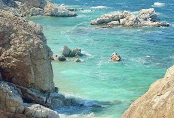 【纯玩包车】烟台养马岛+渔人码头+烟台山+所城里+孤独的鲸【[精选网红打卡地]独立用车 自由灵活 行程随心】