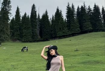 布尔津-喀纳斯月亮湾-神仙湾三湾包车日游一路美景【中文专车】【布尔津-贾登峪-喀纳斯三湾包车日游一路美景[中文专车私家团]】