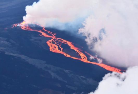 夏威夷哈雷阿卡拉火山日落之旅【拼团|含门票|接送】【哈雷阿卡拉国家公园环绕着世界上大的休眠火山，占地超过 30,000 英亩！ 黄昏时从山顶区域欣赏令】