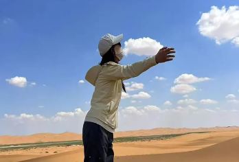 银川+腾格里沙漠天鹅湖+乌兰湖一日游【全新五湖穿越+航拍】【[精心推荐]轻松出行，纯玩无购物，打卡地球心脏-乌兰湖！】