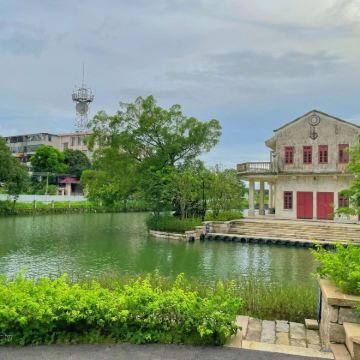 江门三十三墟街+赤坎古镇一日游|私家小团上门接送