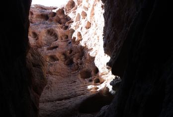 张掖平山湖大峡谷一日游【七彩丹霞·马蹄寺·门票优惠·上门接】【一日联游平山湖+七彩丹霞，尽览张掖地质奇观双绝】