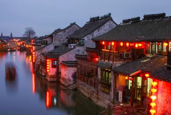 杭州出发 乌镇+西塘+西塘夜景 含小门票 纯玩一日游 无购物【无购物，无其他费用】