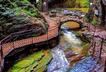 洛阳龙潭大峡谷一日游【官方直通车丨纯玩自由行丨天天发车】【[退改无忧]出发前一天18点前，有任何变动皆可联系客服，全额退款没有任何损失】