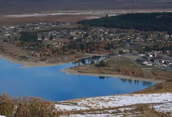 新西兰南岛皇后镇往返库克山一日游【中文司导丨小团体验】【特色小团体验：告别大团嘈杂等待，赏景拍照有空间，导游兼顾需求，互动更深入。】