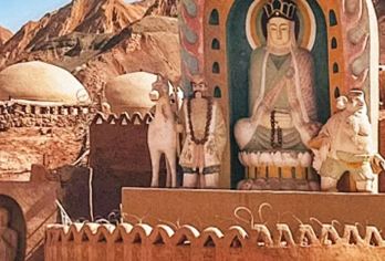 坎儿井+火焰山+交河故城+郡王府+葡萄沟一日游【动车往返】 【[轻松出行]减少乘车时间+动车去动车回+省去舟车劳顿 6 小时；】